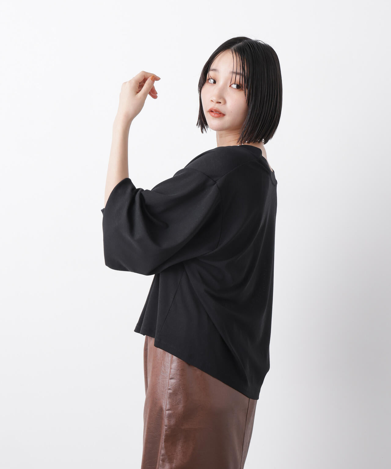 シアーカットVネックカーディガン 6736123307