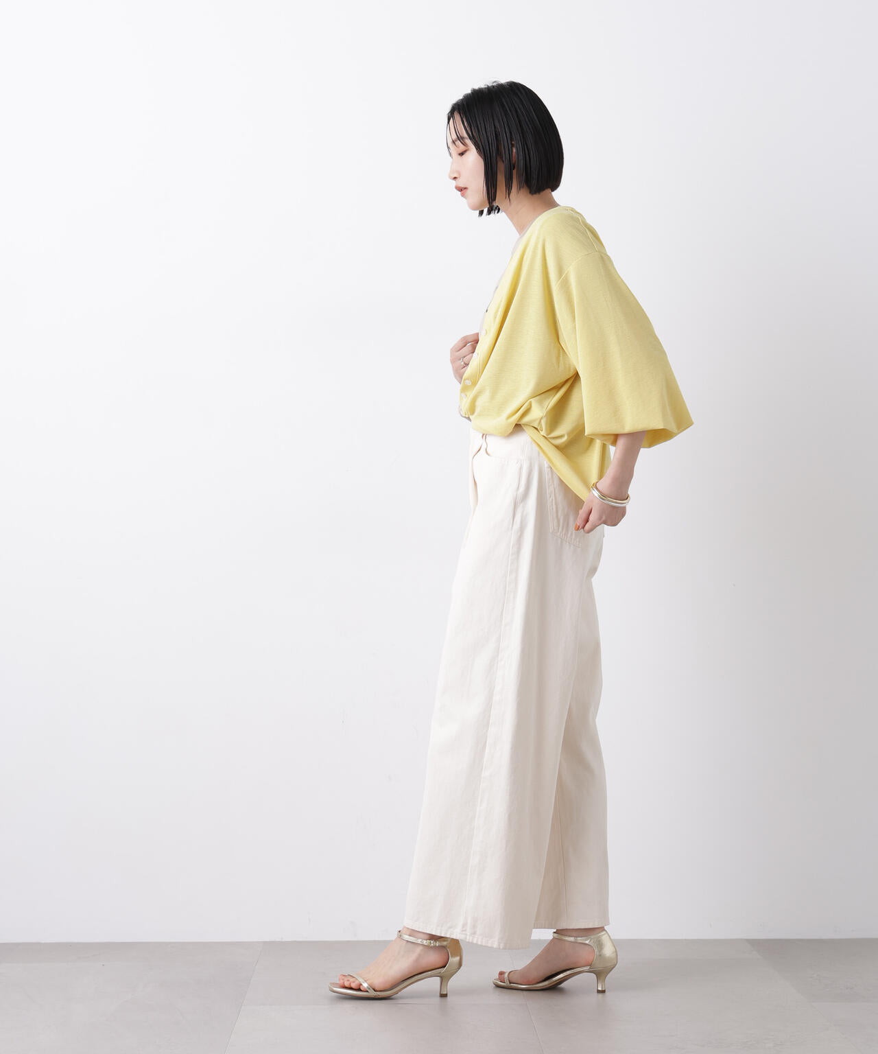 シアーカットVネックカーディガン 6736123307