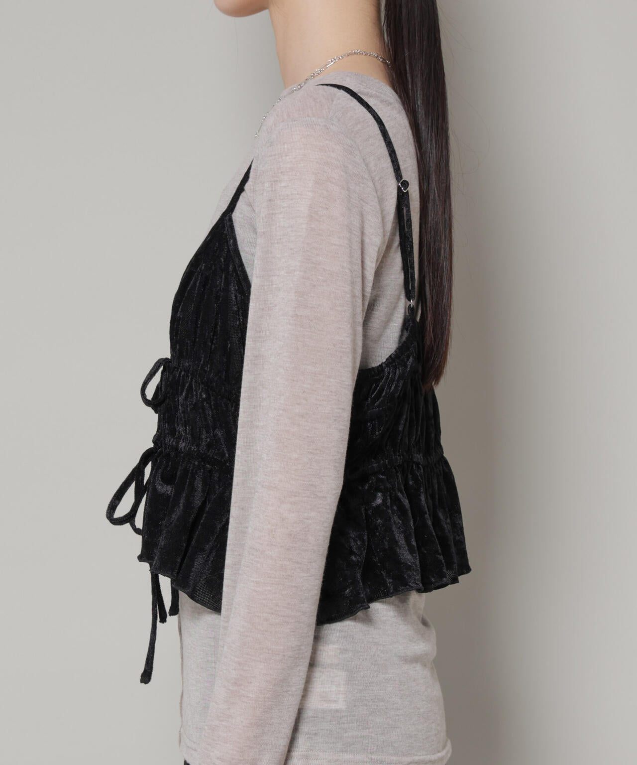 フロントリボンキャミソールビスチェ 6736124300