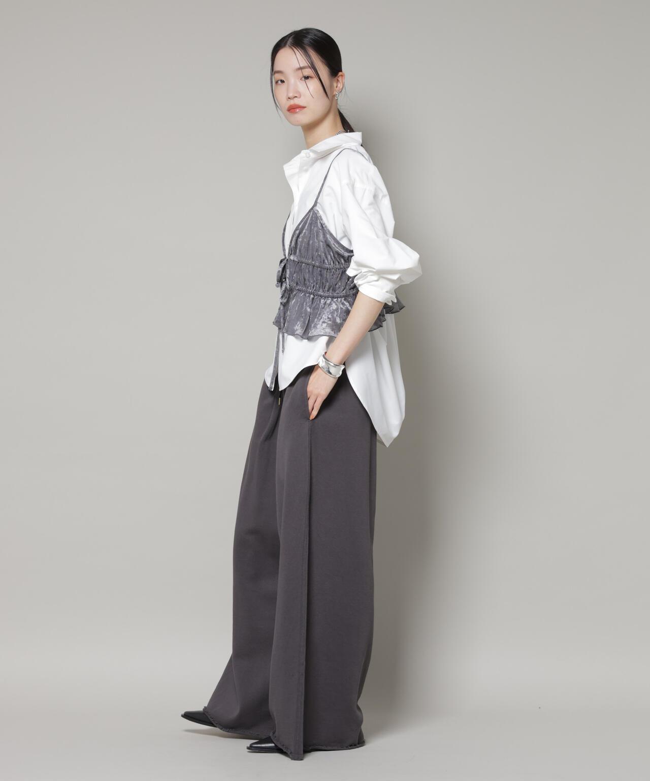 フロントリボンキャミソールビスチェ 6736124300