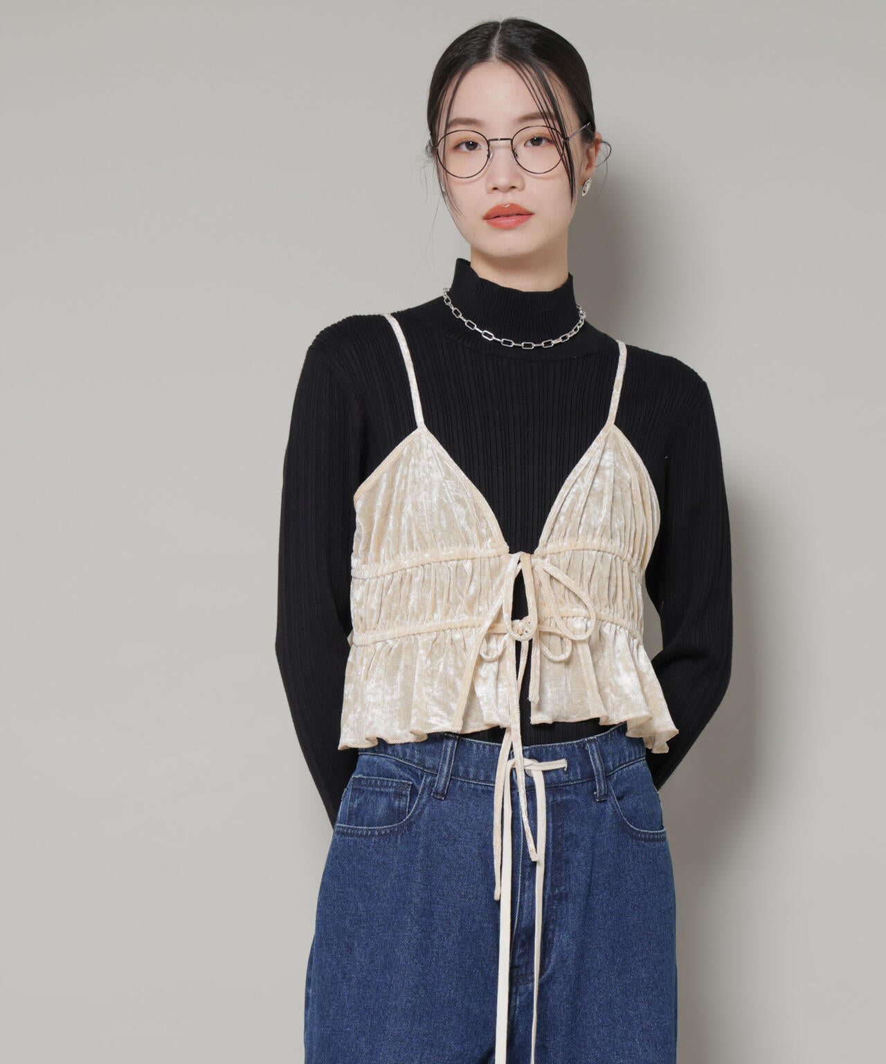 フロントリボンキャミソールビスチェ 6736124300