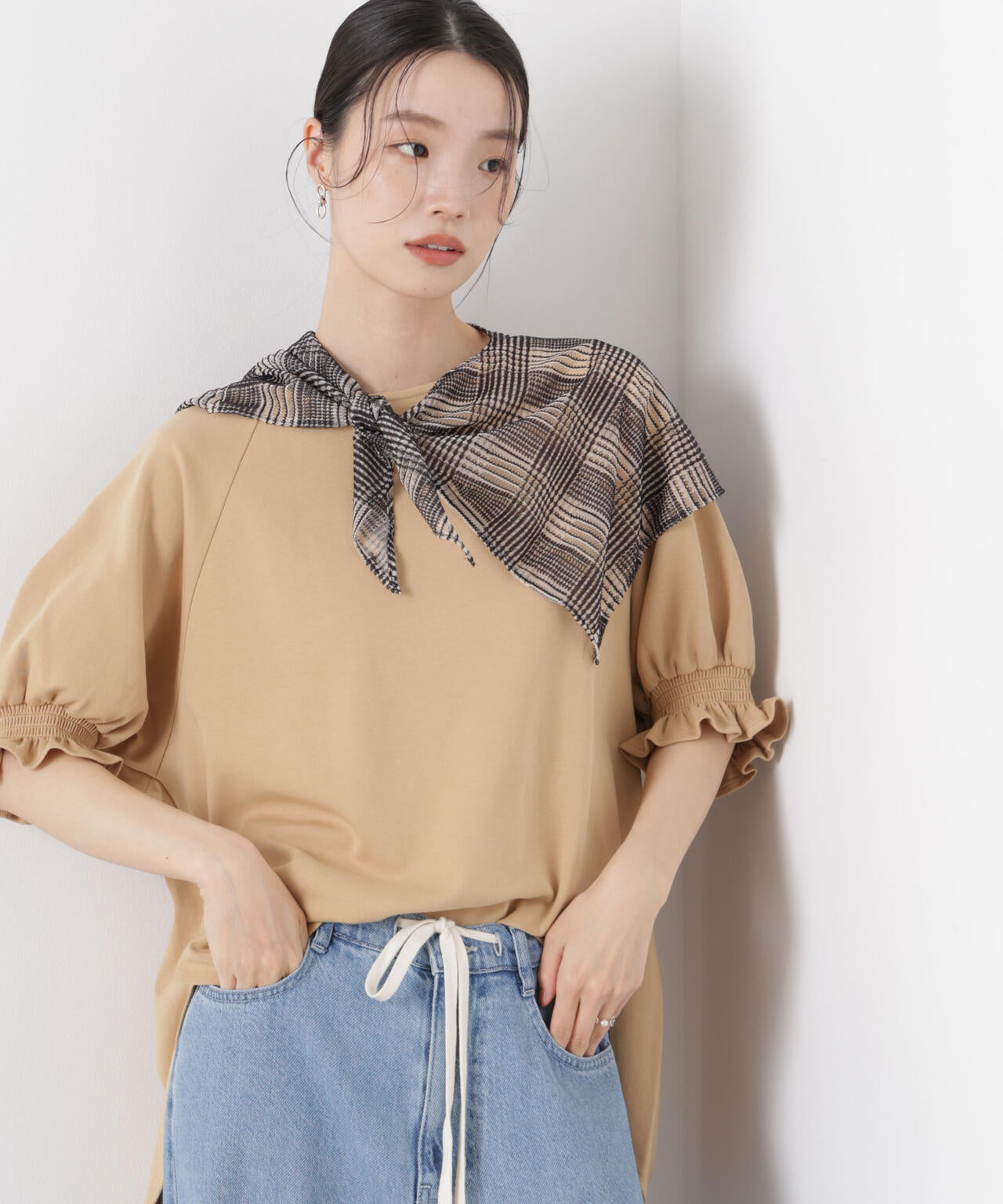 キャンディースリーブポンチカットトップス