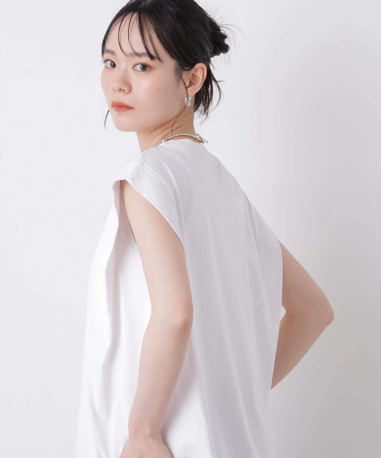 近赤外線 & UVカット ・ 吸水速乾 機能 タックデザイン トップス