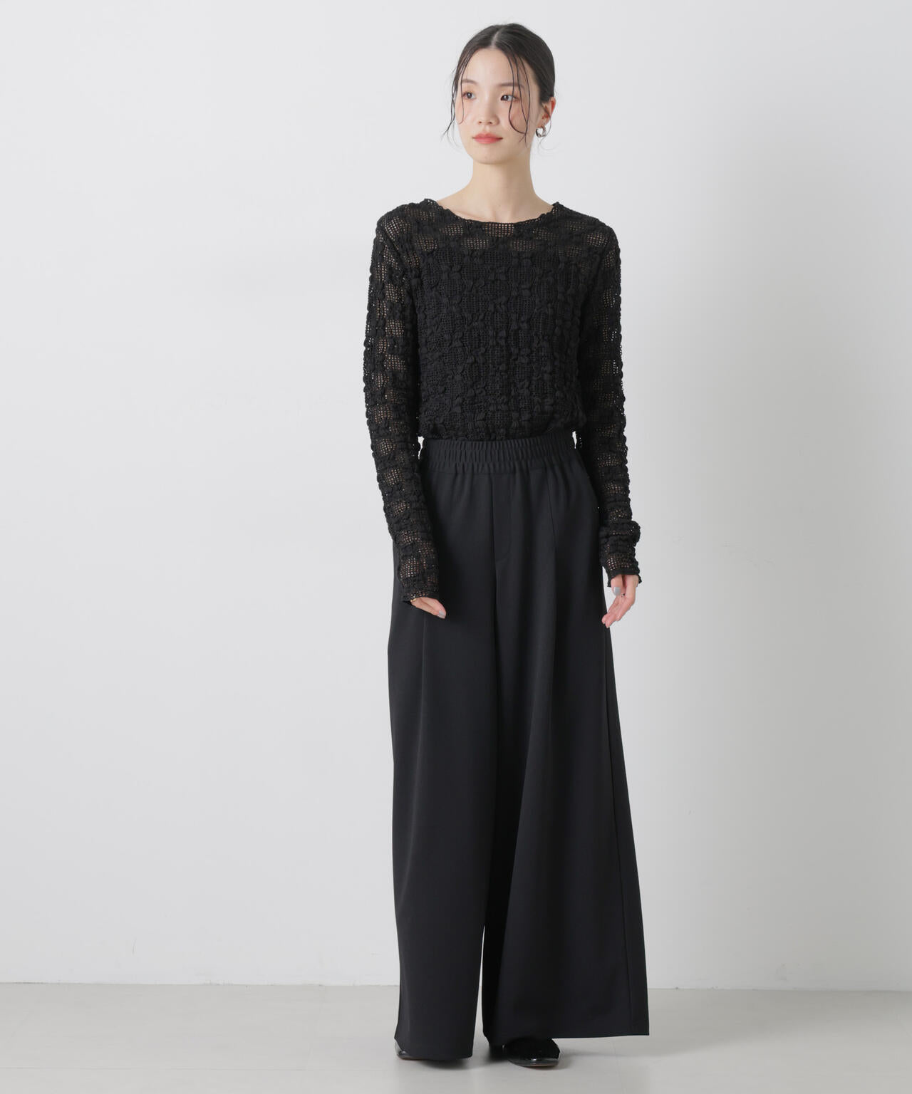 タックワイドカットジョーゼットパンツ 6736127301