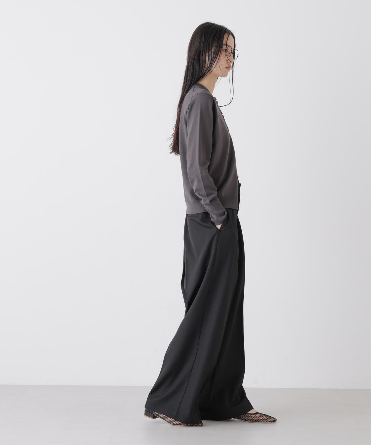 ハイウエストツータックワイドパンツ 6736127303