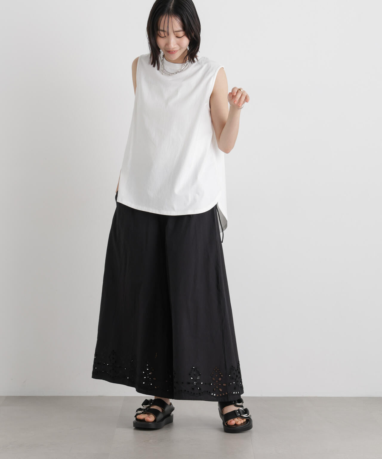made in INDIA カットワーク エンブロイダリー パンツ ( セットアップ 可 )