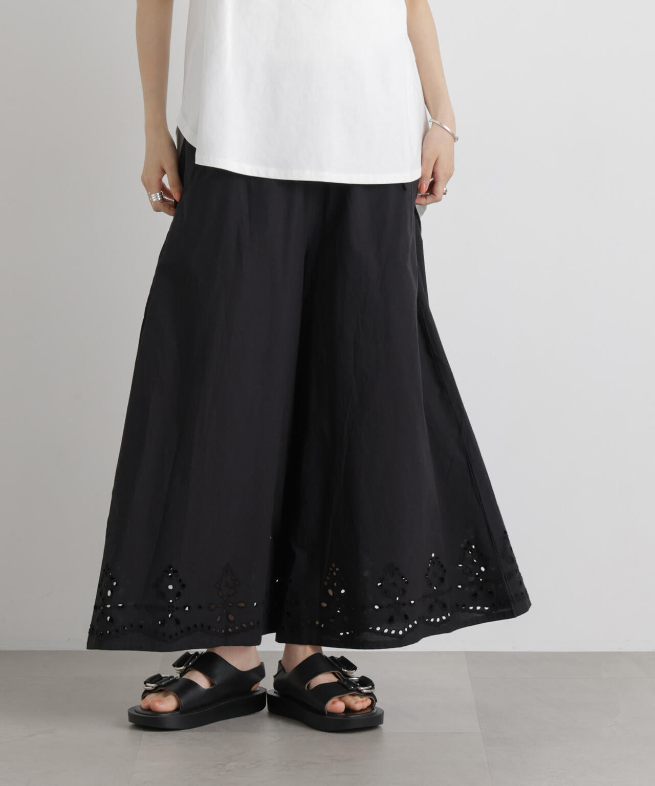 made in INDIA カットワーク エンブロイダリー パンツ ( セットアップ 可 )