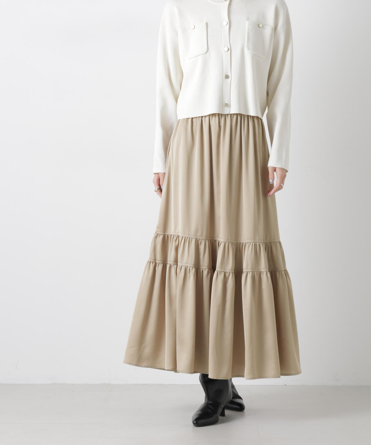 ティアード切り替えサテンギャザースカート