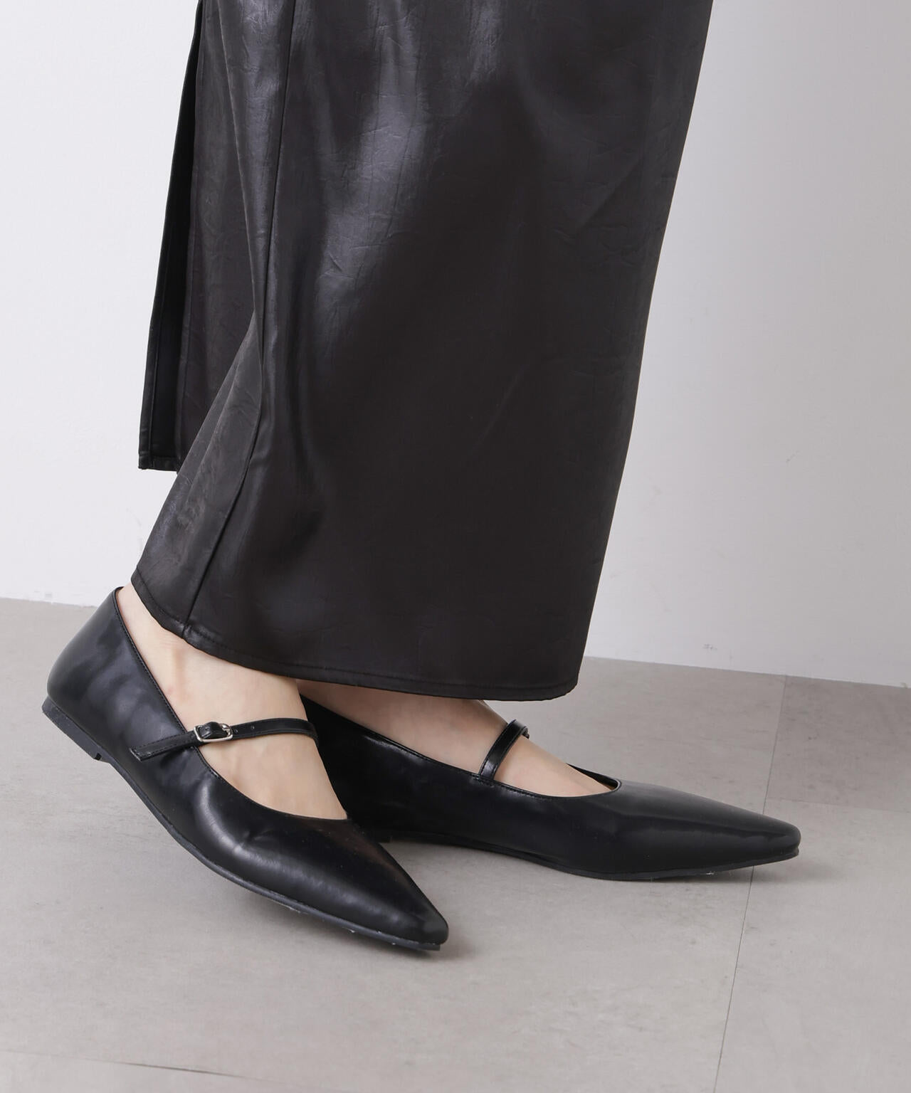 メリージェーンフラットパンプス