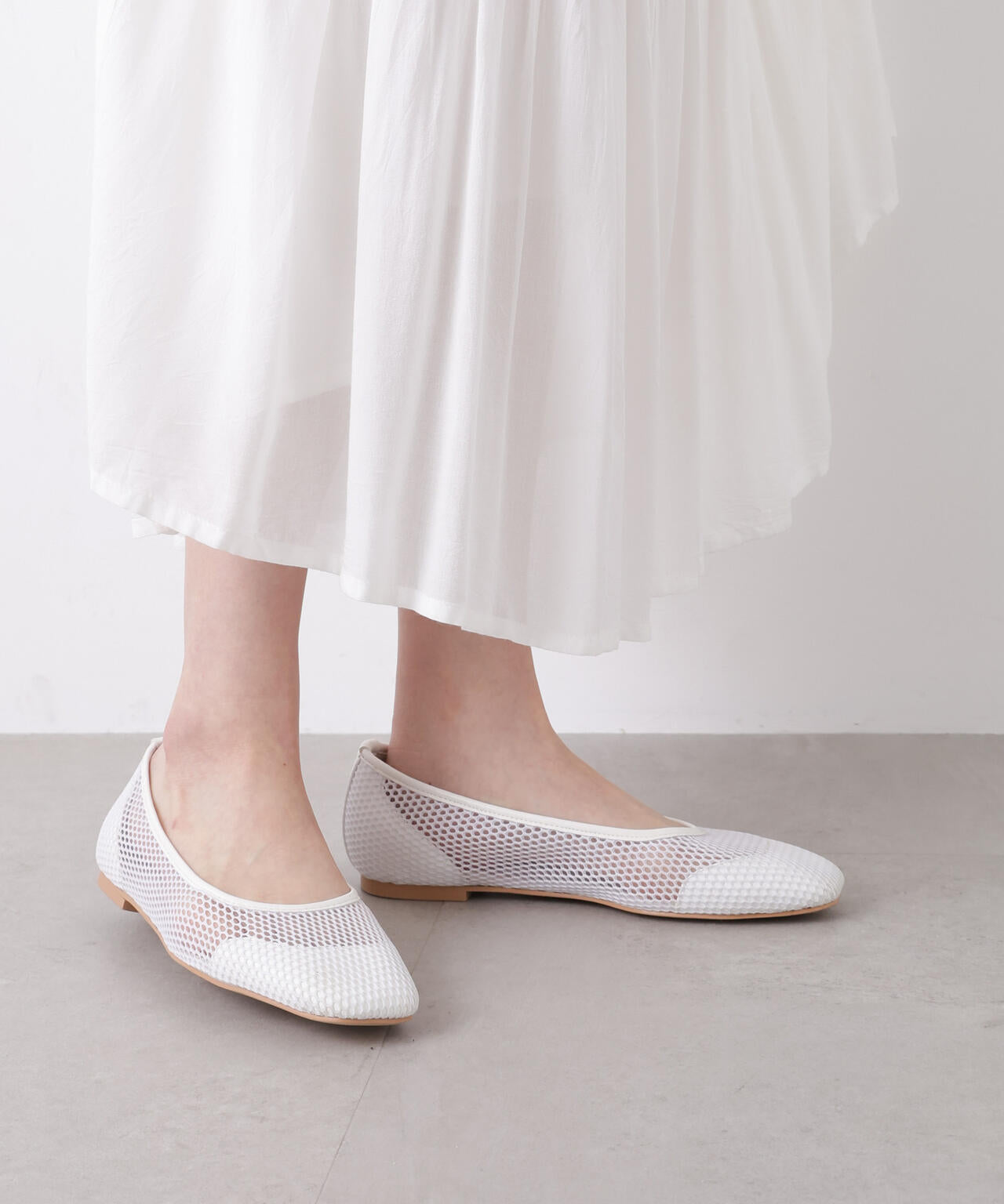 メッシュフラットパンプス