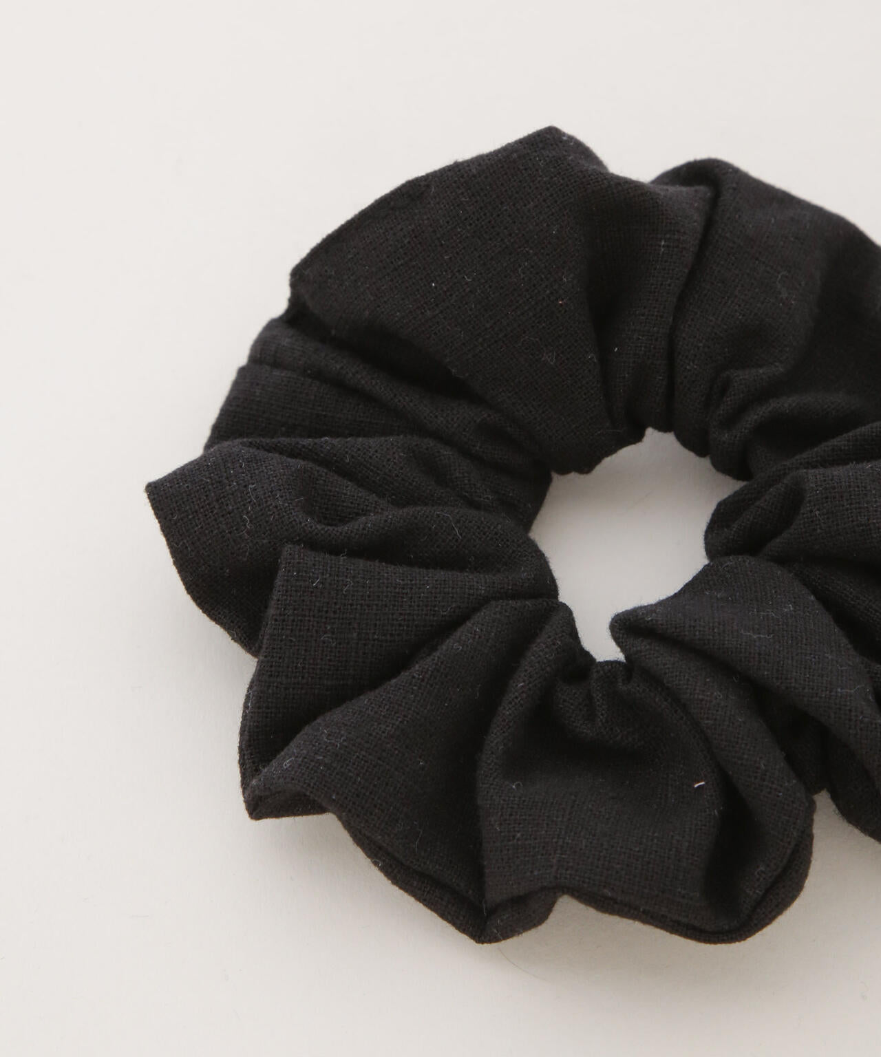 リネンライクファブリックシュシュ 6736138303