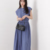 ブルー