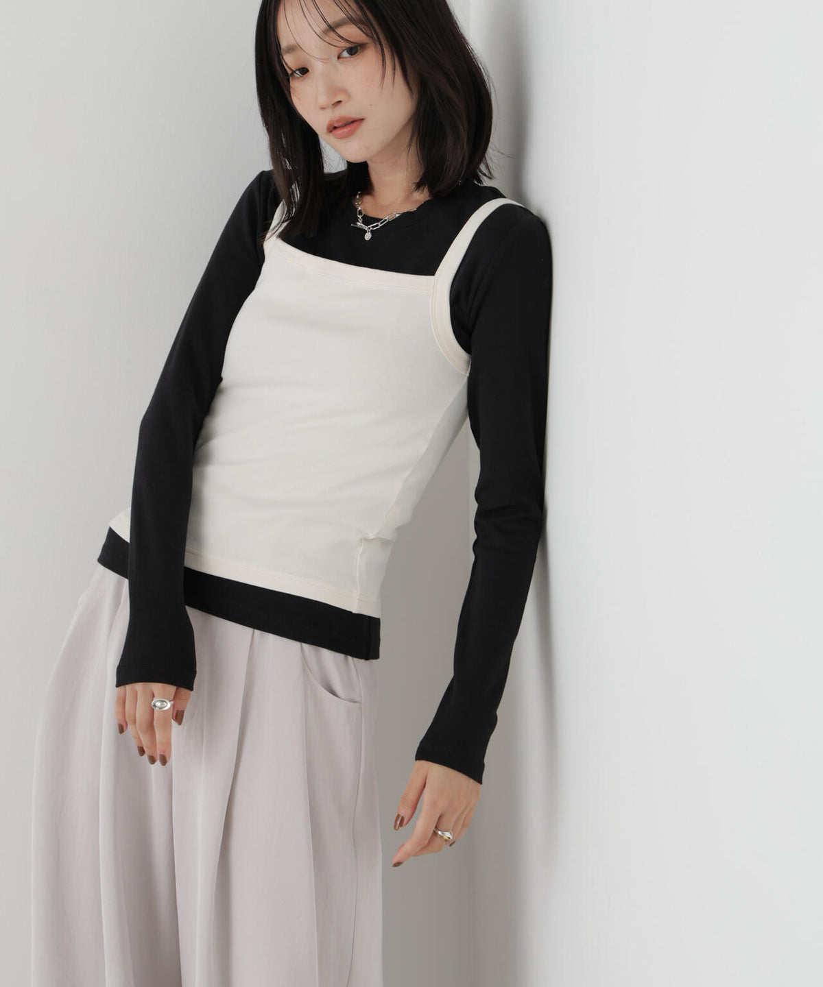 WEB限定/ロンT×キャミ カットレイヤードアンサンブルセット 6736223309