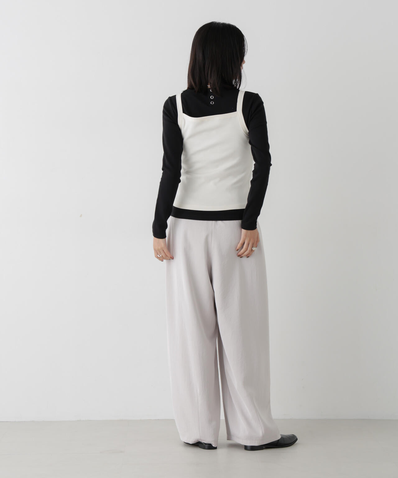 WEB限定/ロンT×キャミ カットレイヤードアンサンブルセット 6736223309