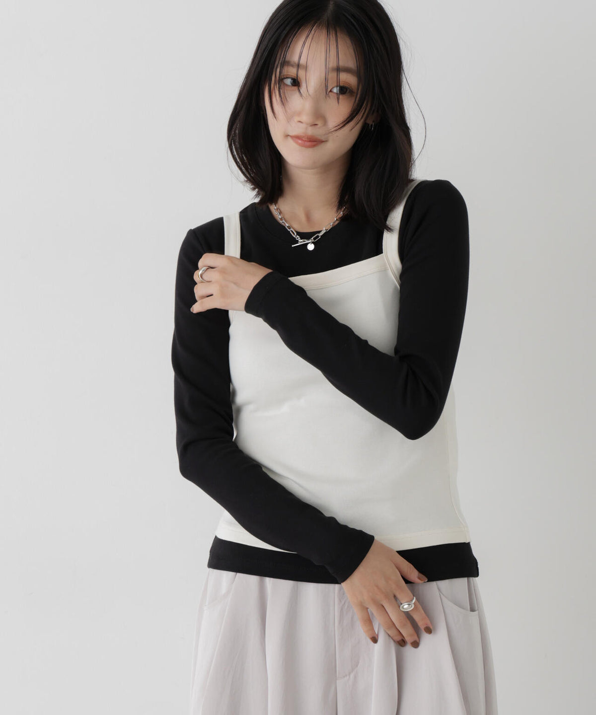 WEB限定/ロンT×キャミ カットレイヤードアンサンブルセット 6736223309