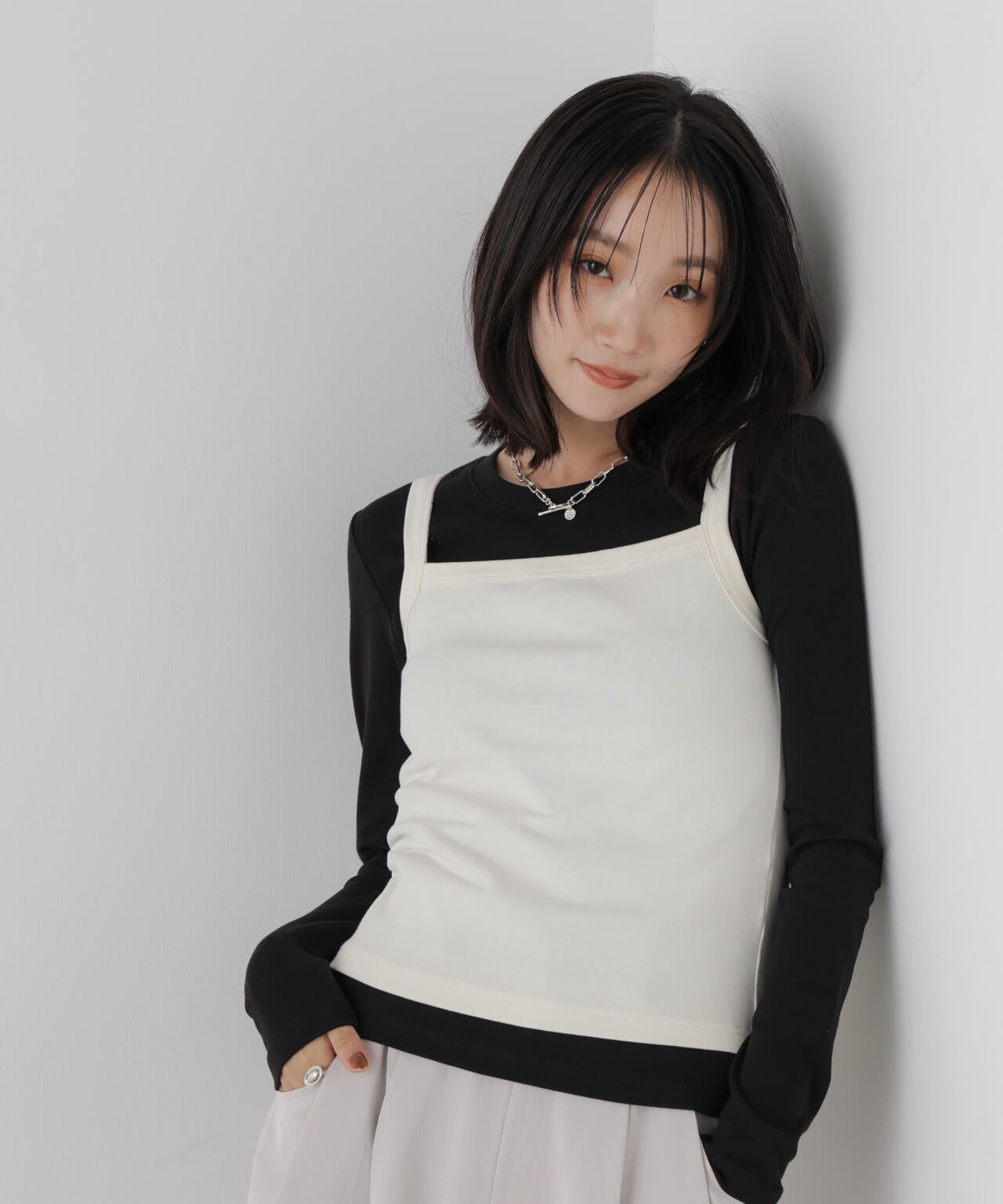 WEB限定/ロンT×キャミ カットレイヤードアンサンブルセット 6736223309