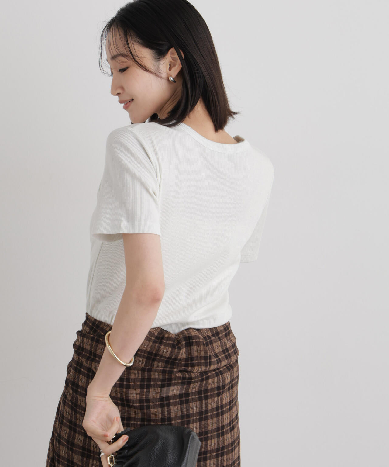 ラメリブカットクルーネックTシャツ 6736224308
