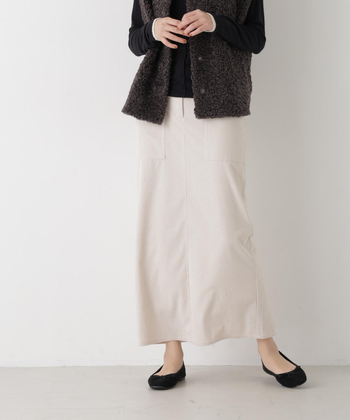 ソフトコーデュロイポケットディティールナロースカート(セットアップ可) 6736230320