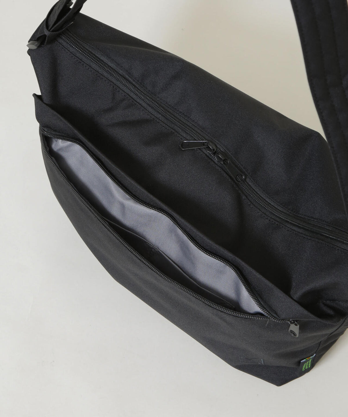 maison vert/CORDURA eco(R)撥水加工ショルダーバッグ 6736232304