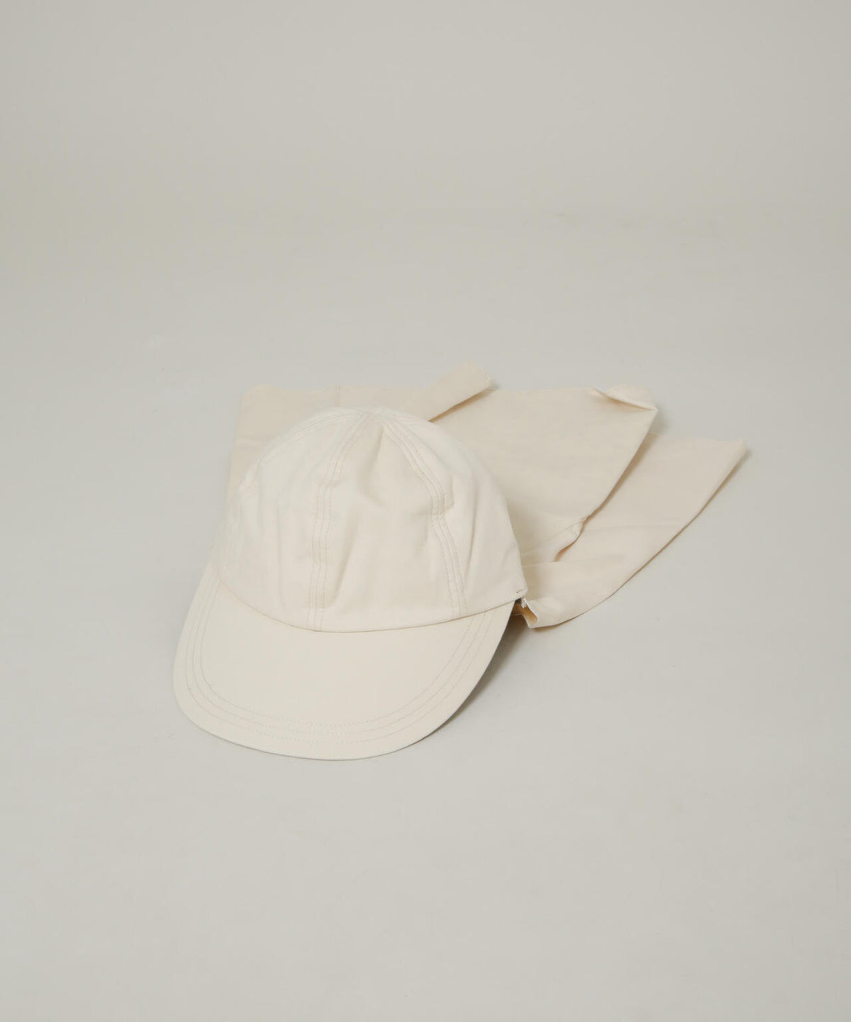 コカゲル/〈コカゲル(R)〉取り外し可ロングケープキャップ 6736239303