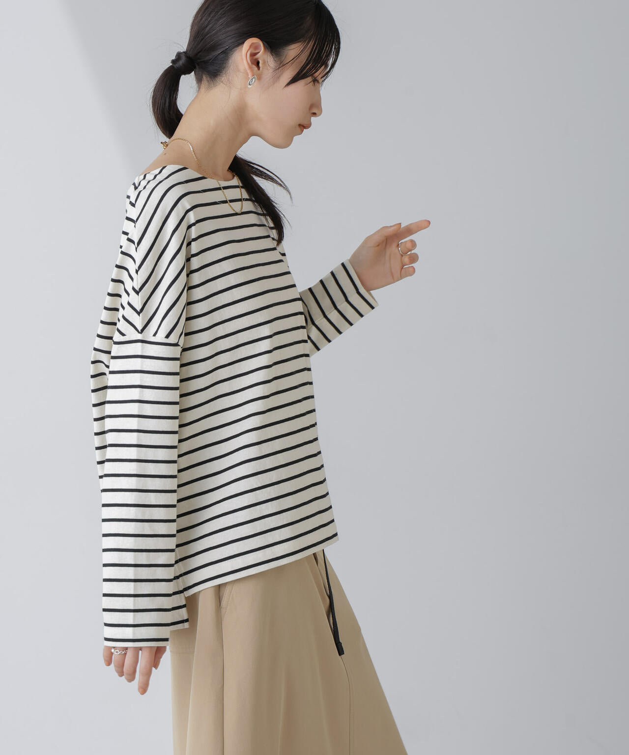 WEB限定/ボーダーワイドドロップトップス 6754123303