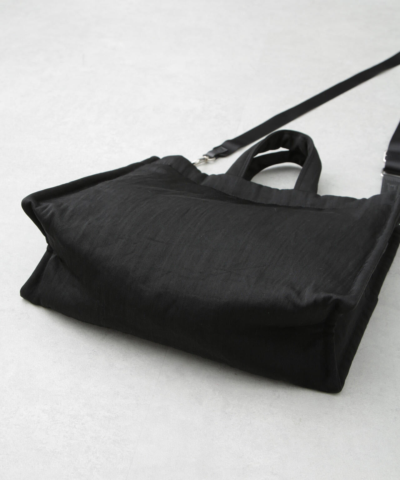 ITTI / 別注 PUFFER TOTE BAG/ トート