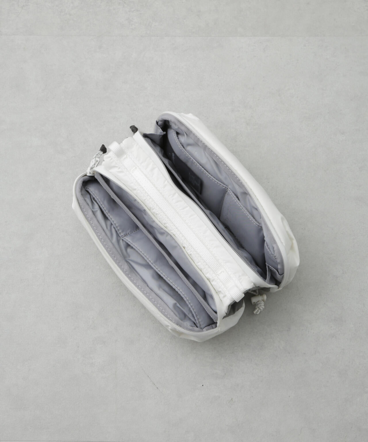 Topologie / Bottle Sacoche Medium Puffer
