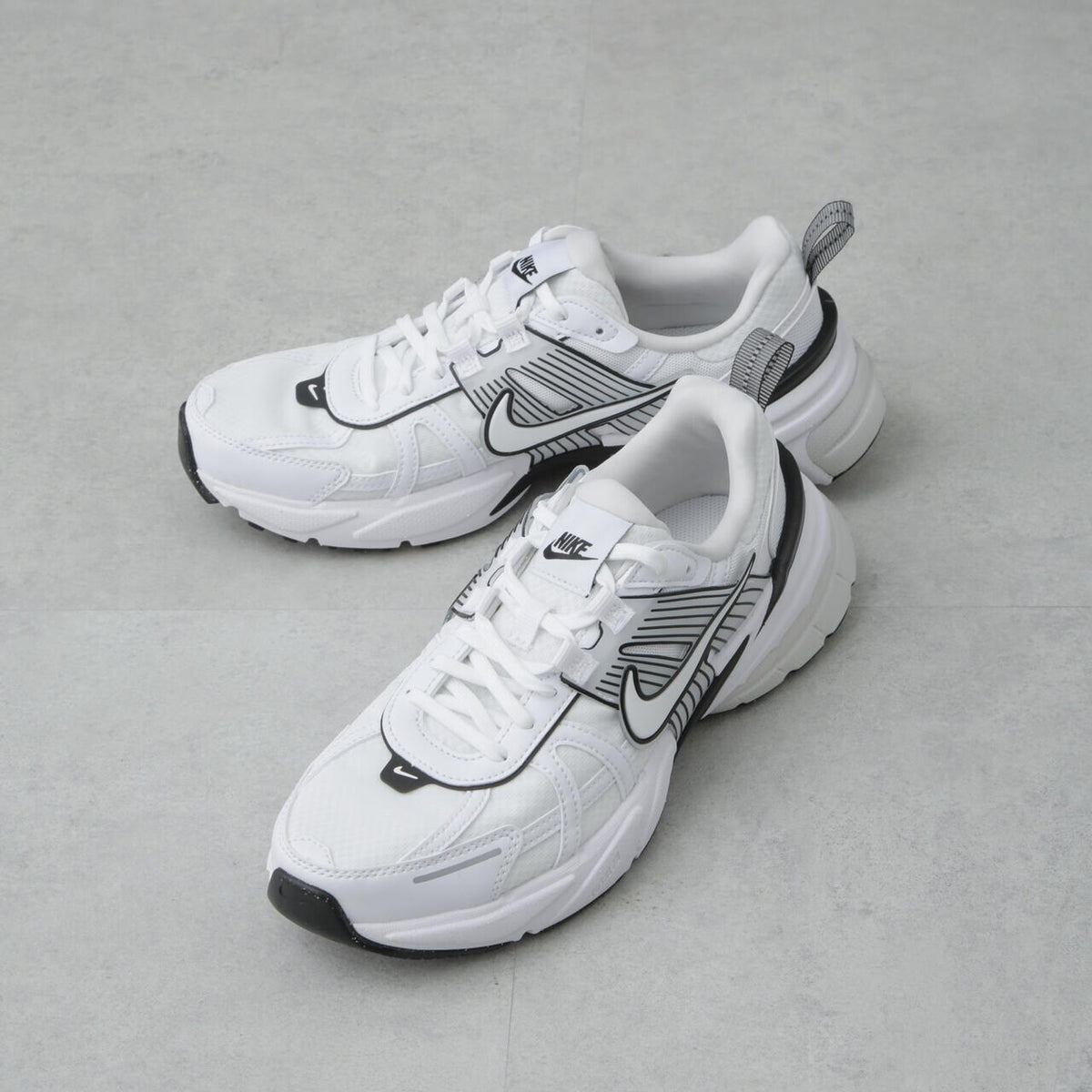 NIKE / W NIKE V2K RUN