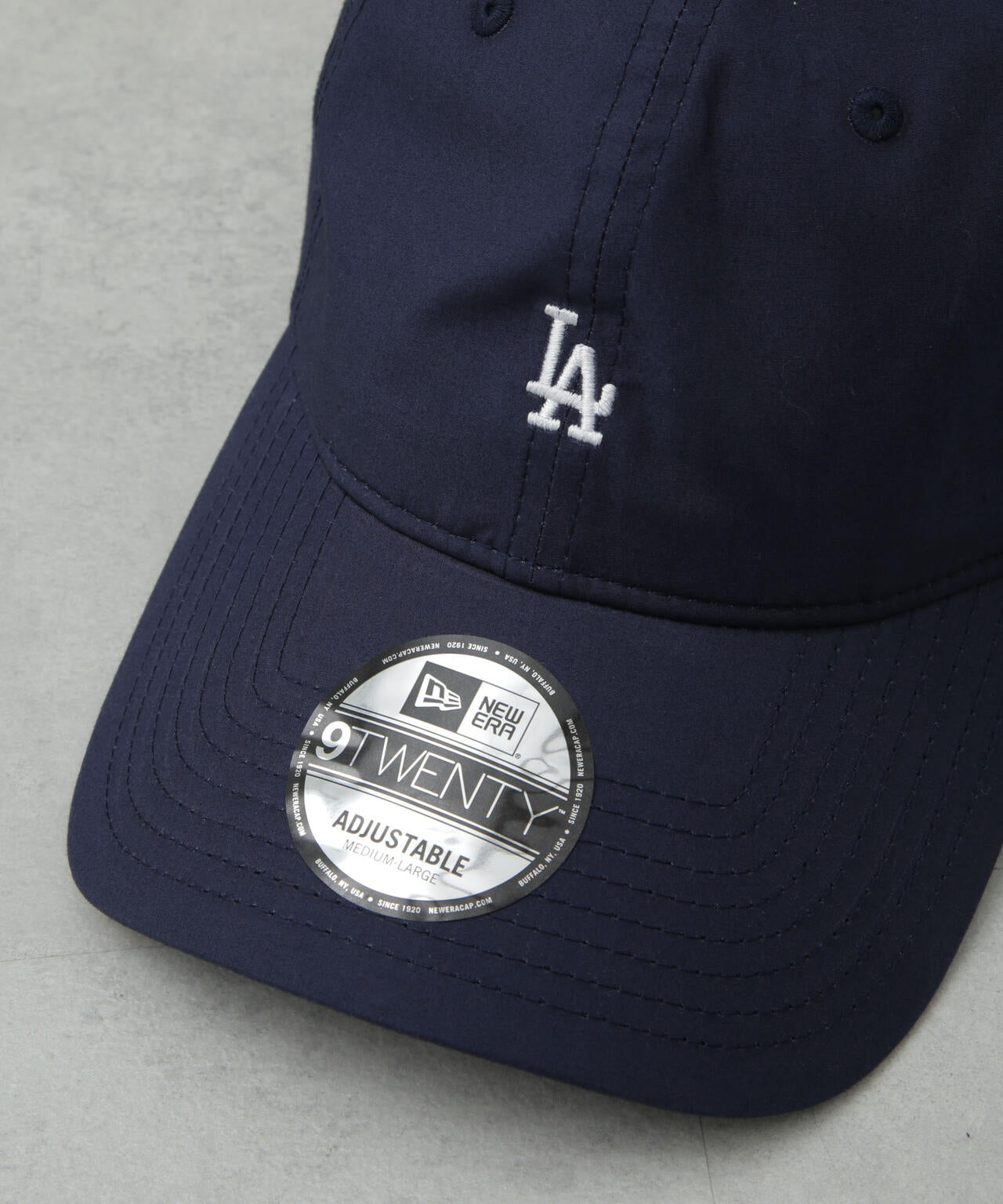 NEW ERA / 別注 920LVES LOSDOD MINILOGO CAP
