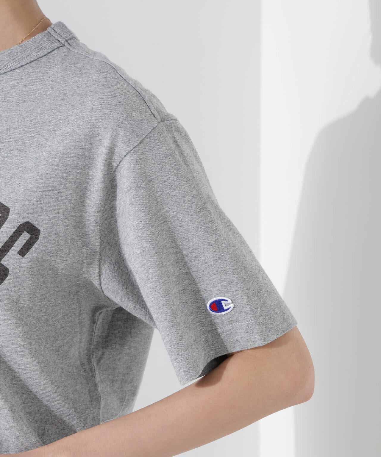 Champion/SHORT SLEEVE T-SHIRT 6715124005