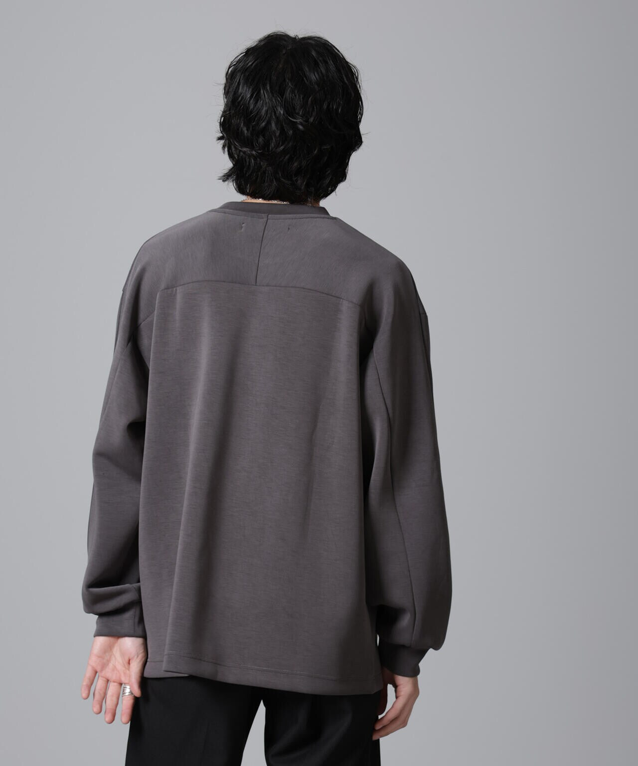 パウダースノーダンボールクルーネックプルオーバー 6684223237