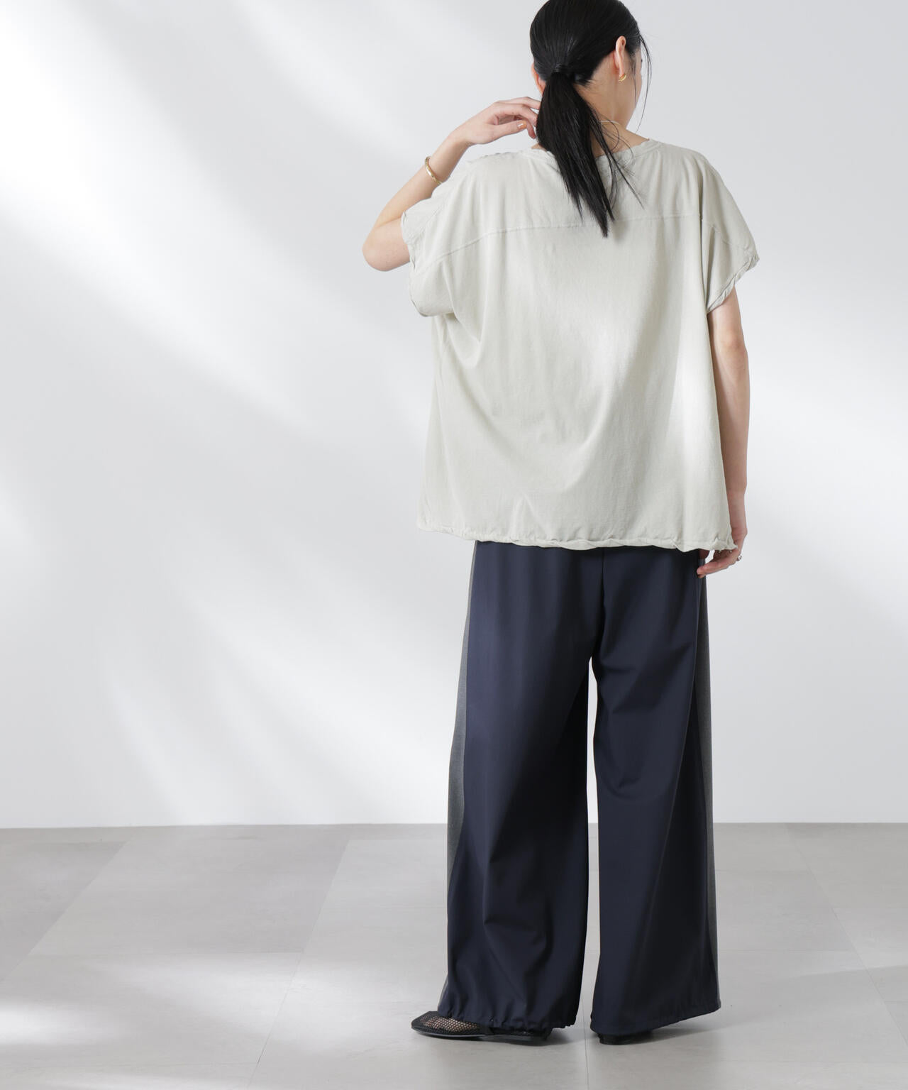 GREYCHORD/IVY フットボールデザインTシャツ 6715124022