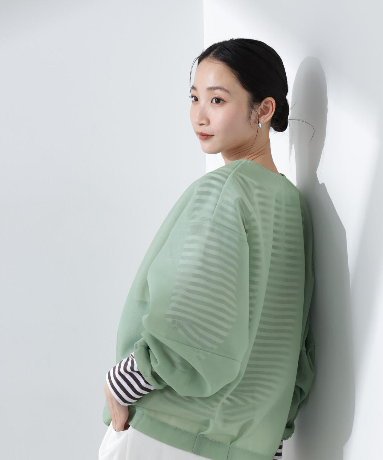シアー ダンボール カット ノーカラー ZIP up ジャケット シアー ダンボール カット ノーカラー ZIP up ジャケット