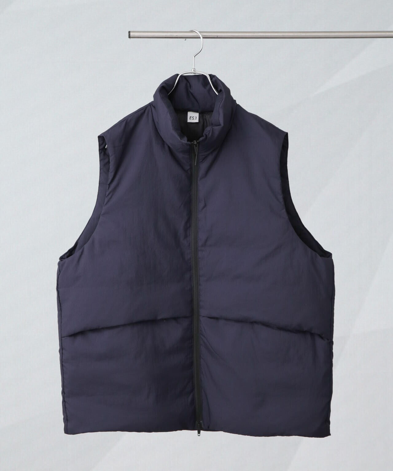 es.1/Light Down Vest