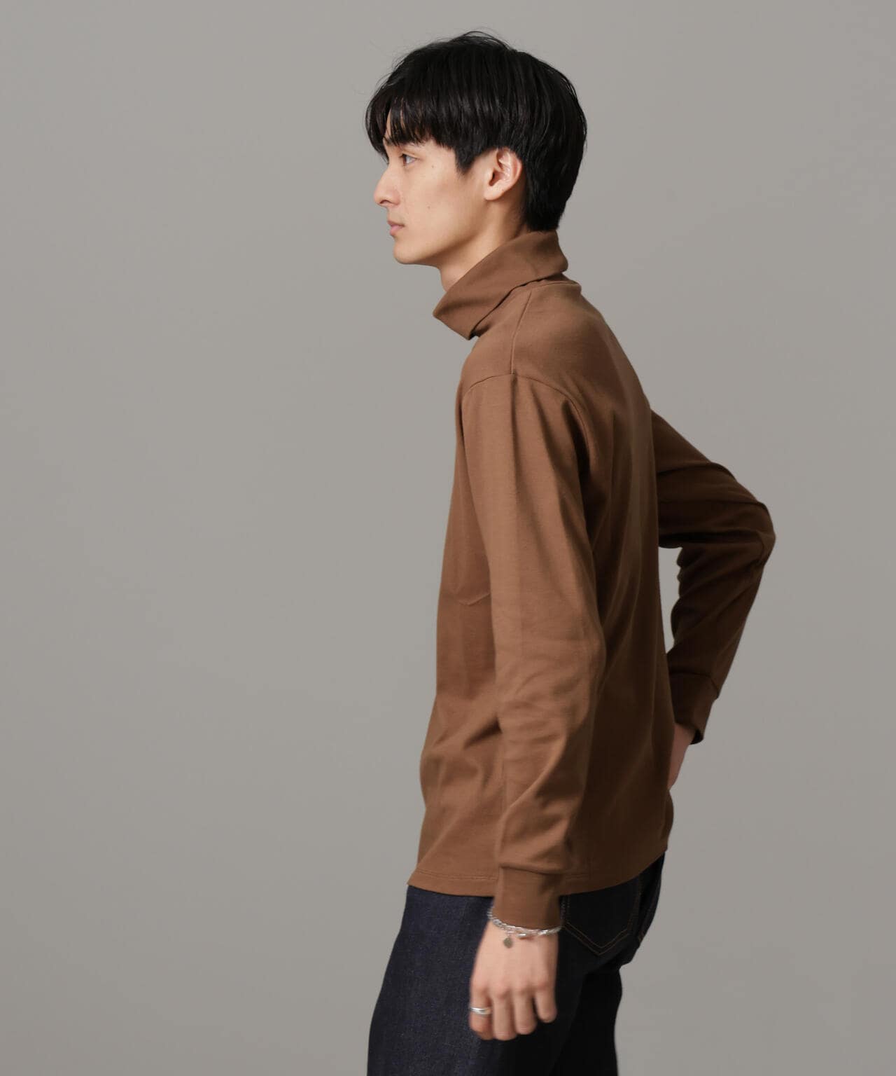 Anti Soaked(R) 汗染み防止 スムースタートルネックTシャツ 長袖 6684223206