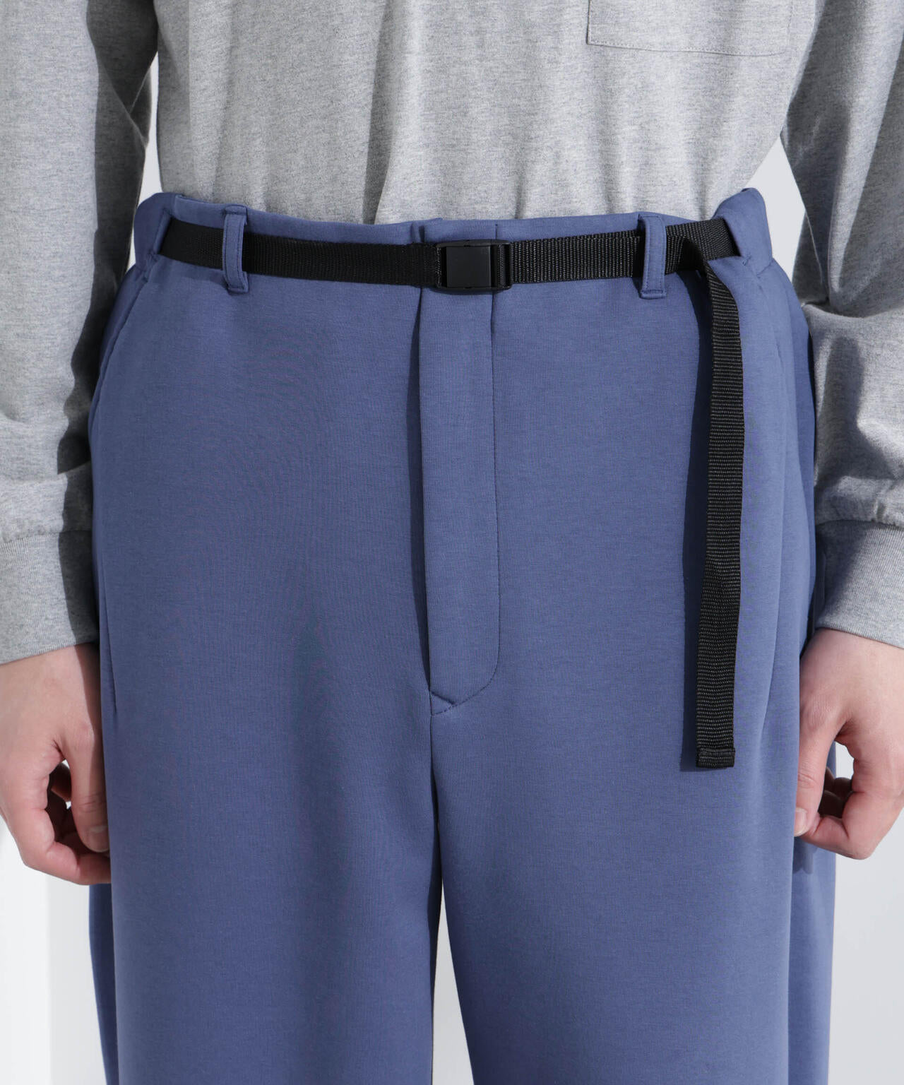 「NJ/CLUB」 ストレッチポンチテーパードパンツ 6685127215