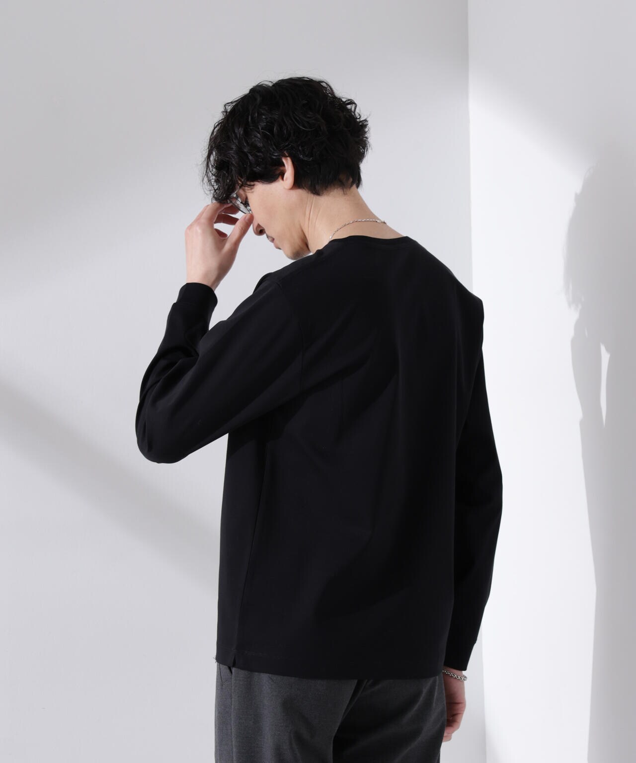 アンチスメル VネックTシャツ 長袖 6725123206