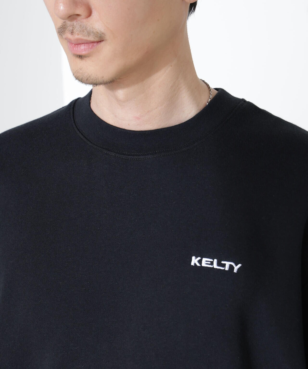 ｢KELTY×NANO universe｣ミニロゴクルーネックスウェット 6684223245