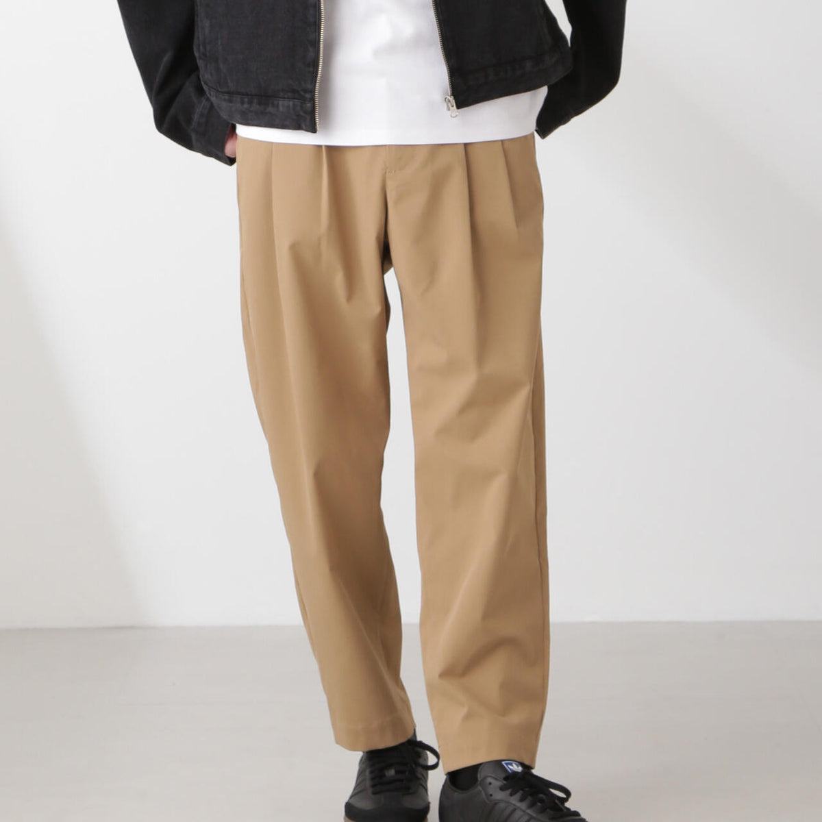 LE / エルイー】TWO TUCK Cotton Pants（スラックス）｜L