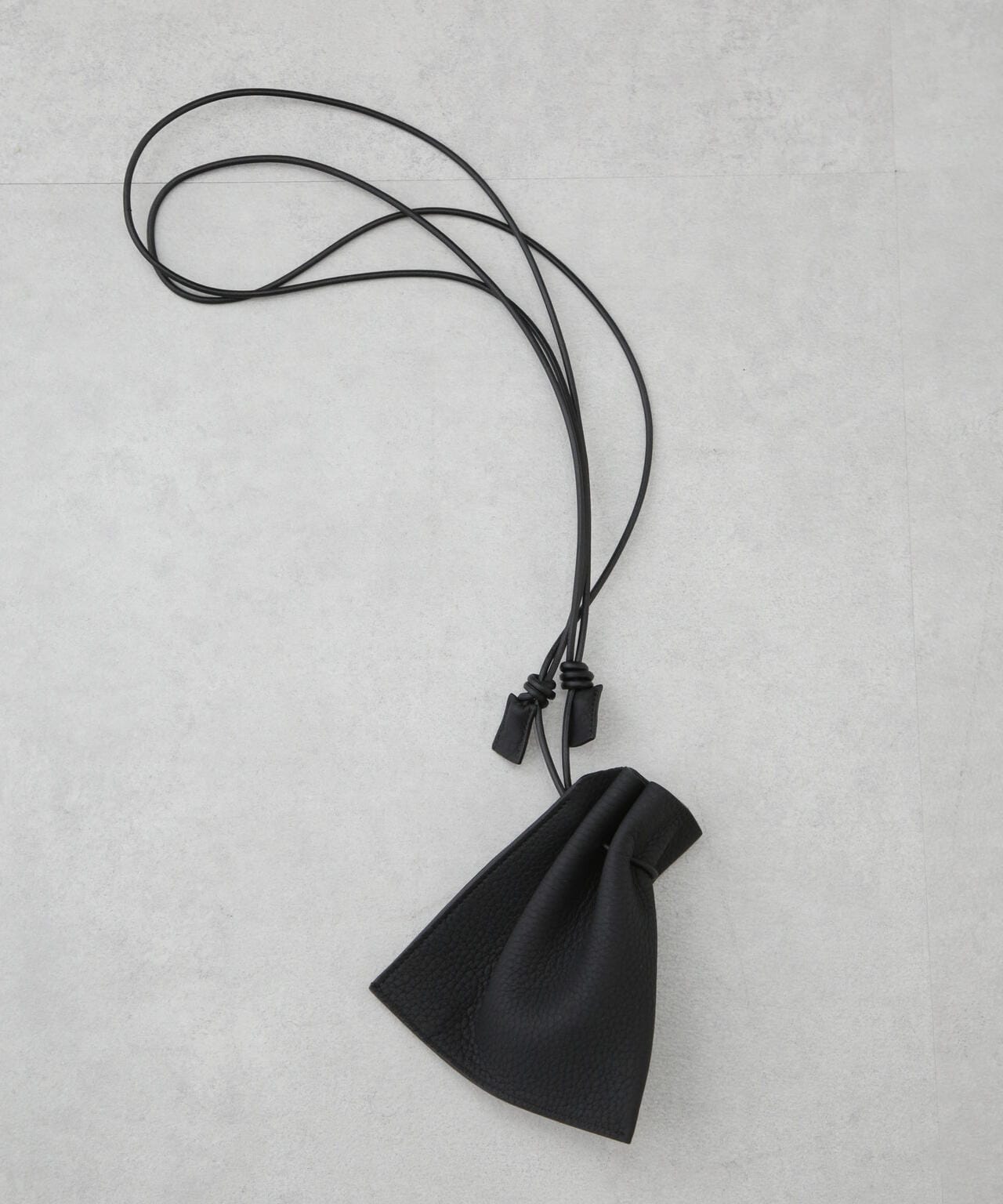 ITTI(イッチ) HERRIE KINCHAKU POUCH-XXS / DIPLO SKY | B'2nd ( ビーセカンド ) | US  ONLINE STORE（US オンラインストア）