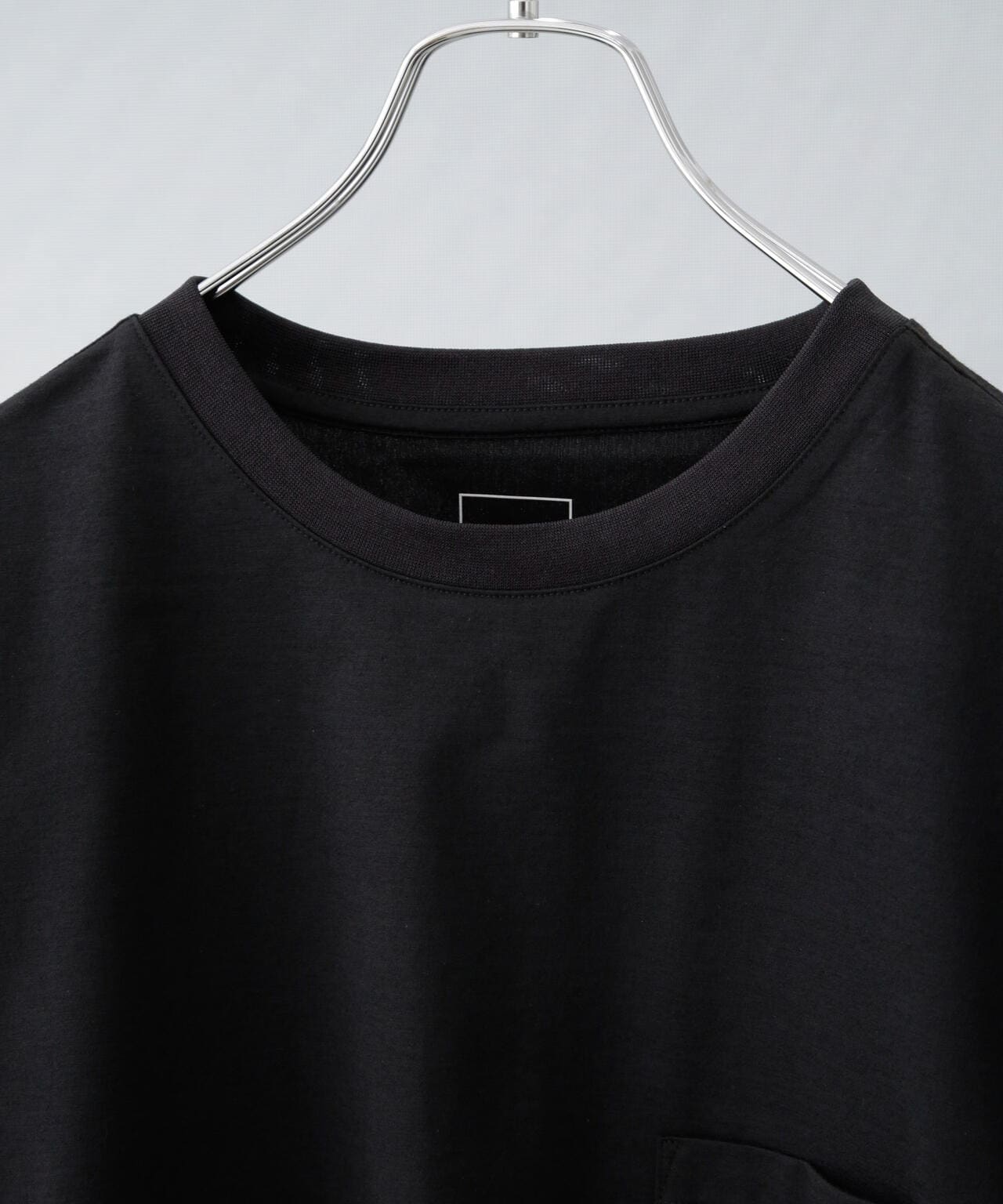 THE NORTH FACE/S/S Airy Pocket Tee 6704124013