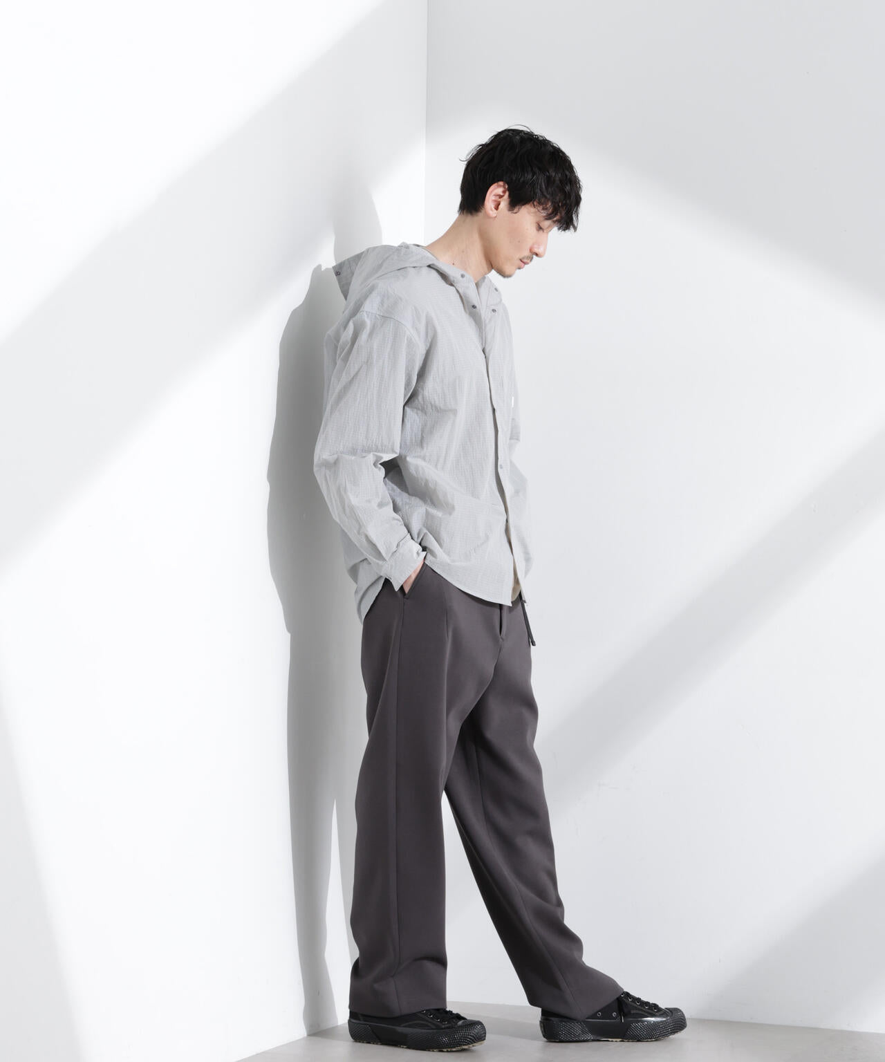 「NJ/CLUB」 ストレッチポンチテーパードパンツ 6685127215