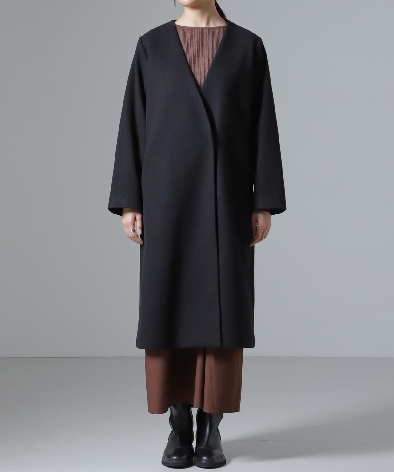 Vネック ノーカラー コート 