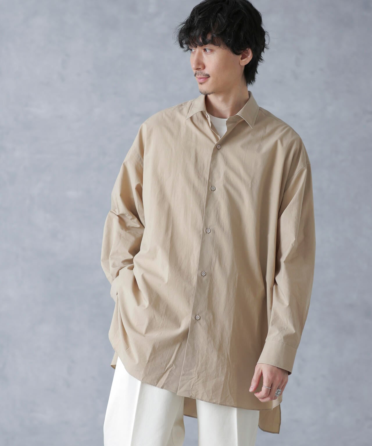 ESLOW/OVERSIZED SHIRT