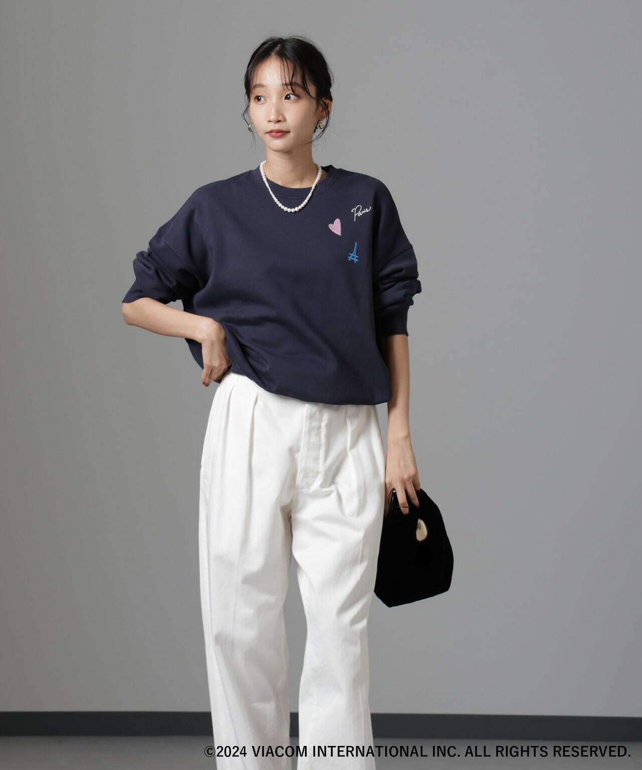 Emily in Paris×FUDGE 別注刺繍スウェット 6694223312