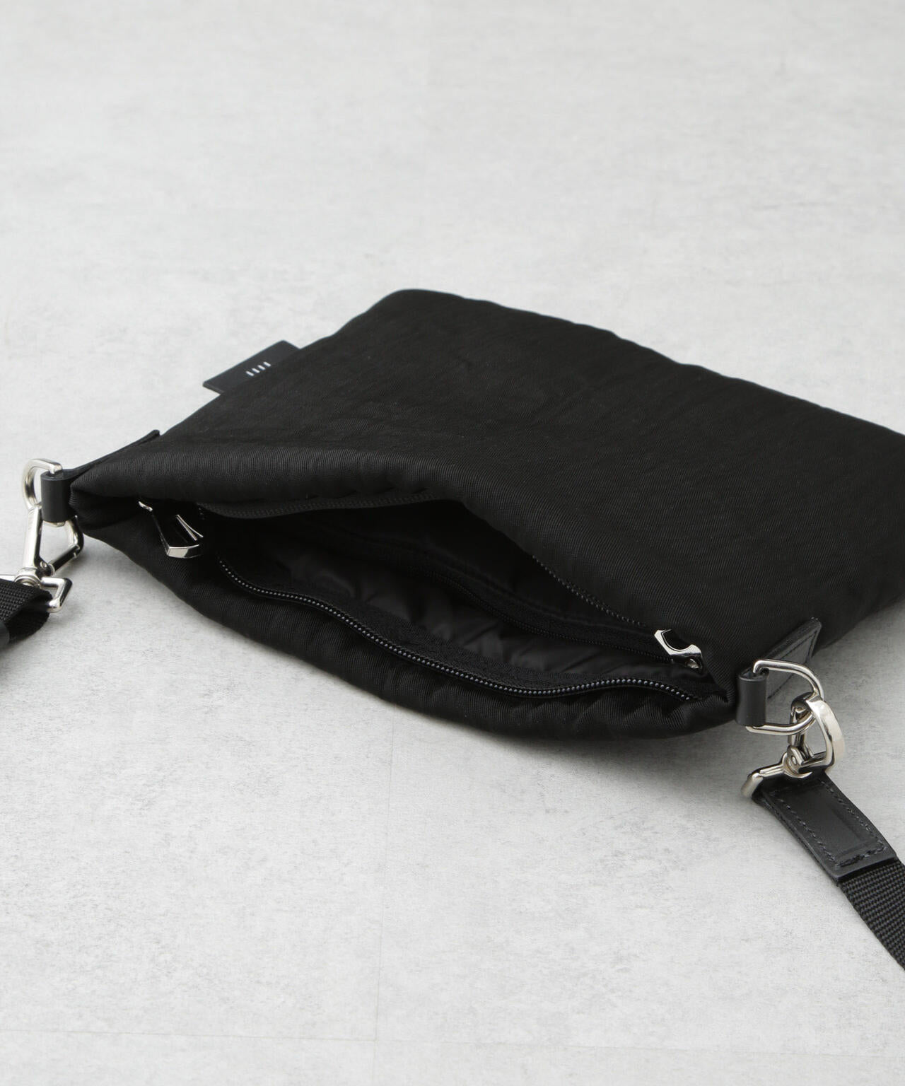 ITTI / 別注 PUFFER MARY SACOCHE S /サコッシュ