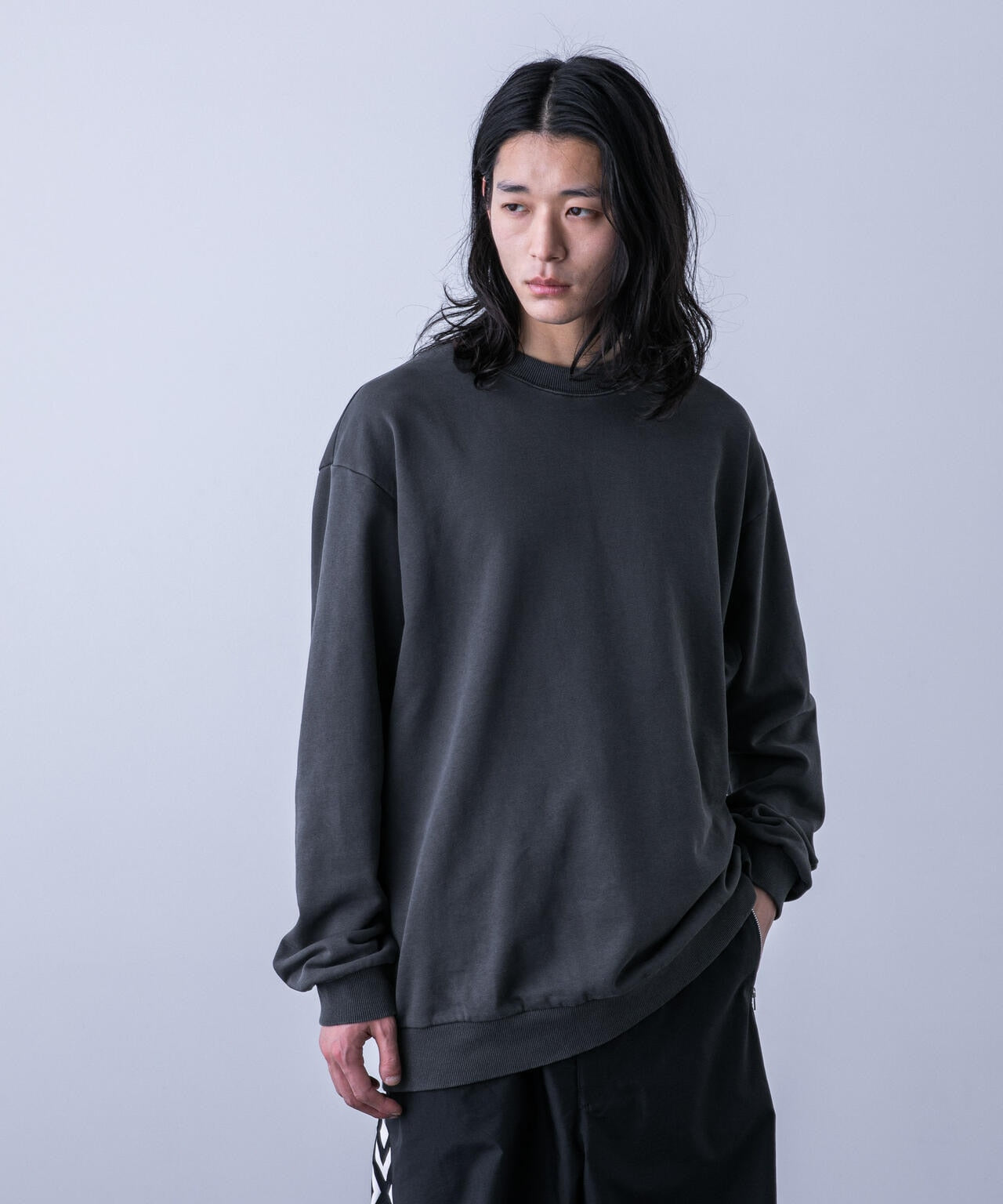 PALACE Vネック トレーナー L 黒 PALACE Vネック トレーナー L 黒