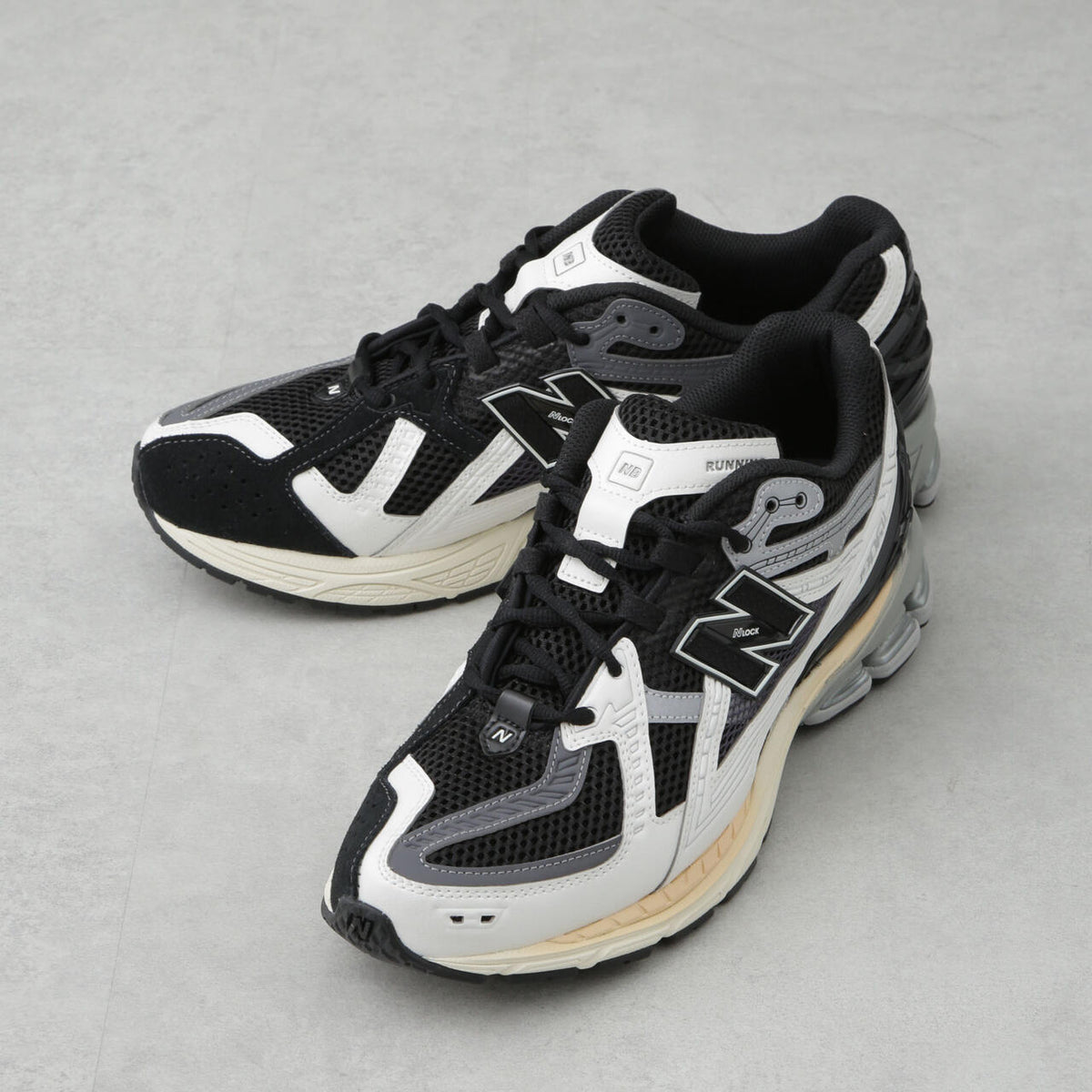 new balance / U1906