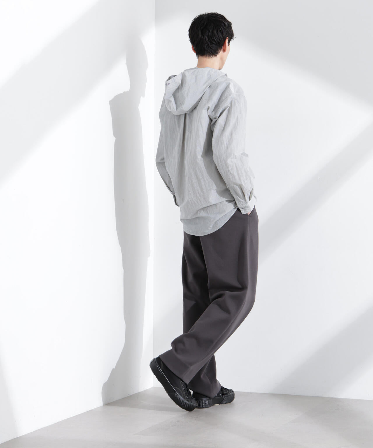 「NJ/CLUB」 ストレッチポンチテーパードパンツ 6685127215