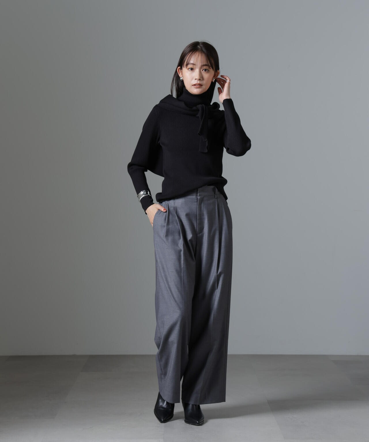 椿オイル加工 リブ タートル ニット